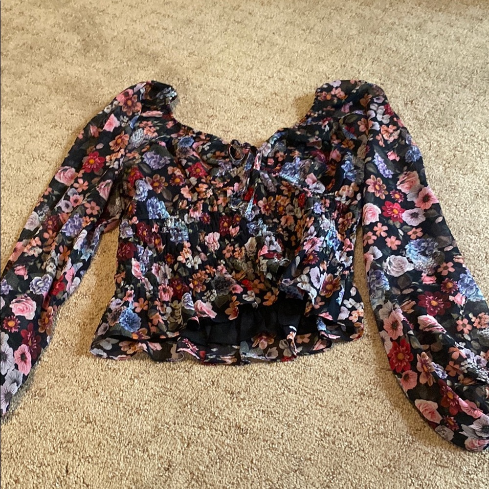 Express Black Floral Puff Sleeve Blouse